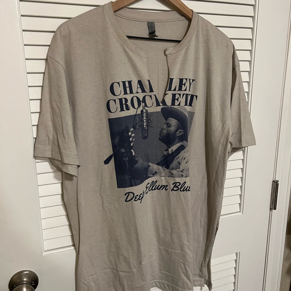 Charley Crocket Distressed Tee